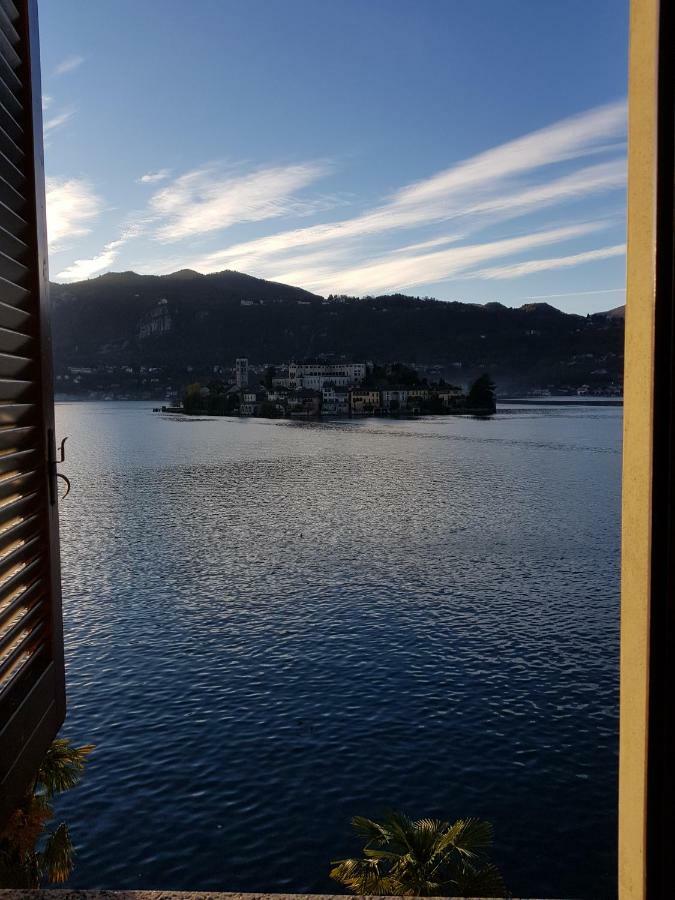Casa Vacanza Isola オルタ・サン・ジューリオ エクステリア 写真
